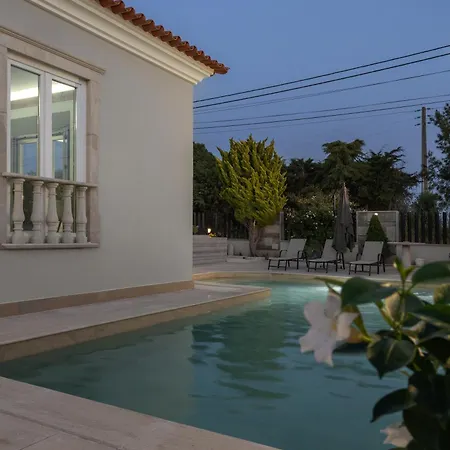 Lagoon & Deluxe Villa