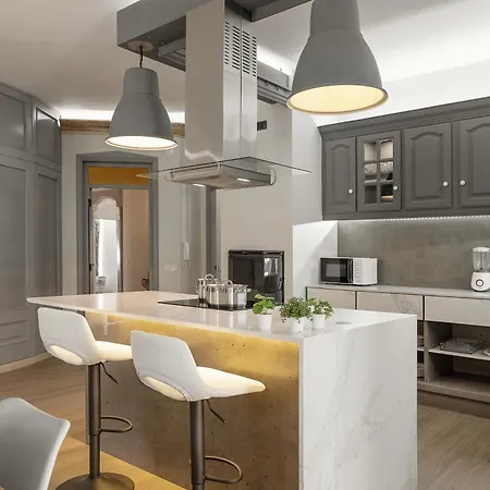 Lagoon & Deluxe Villa