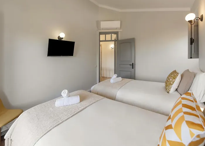 Lagoon & Deluxe Вилла