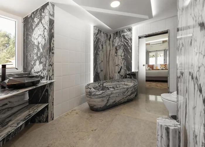 Вилла Lagoon & Deluxe *