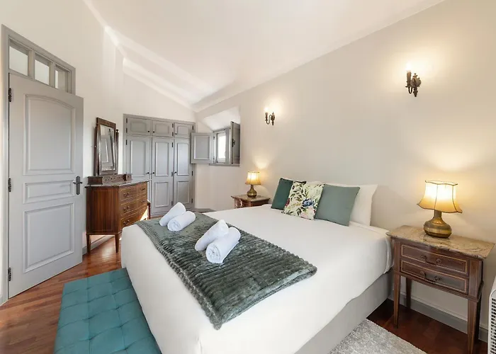 Lagoon & Deluxe Вилла Калдаш-да-Раинья