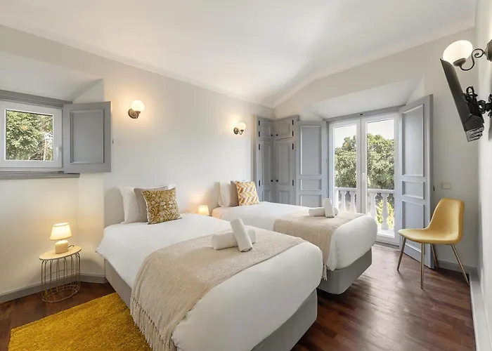 Lagoon & Deluxe Вилла