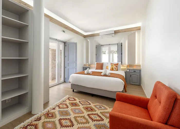 Lagoon & Deluxe Вилла