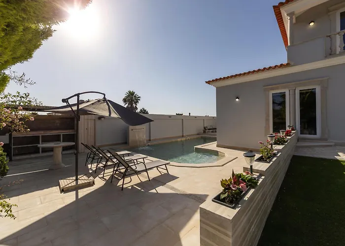 Lagoon & Deluxe Вилла