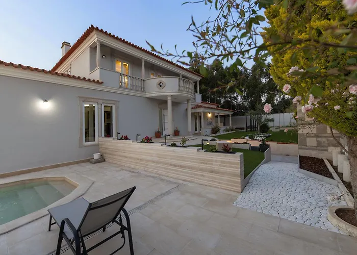 Lagoon & Deluxe Вилла Калдаш-да-Раинья