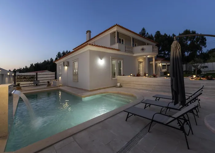 Lagoon & Deluxe Вилла *