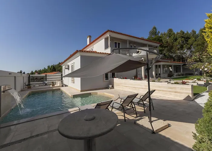 Lagoon & Deluxe Вилла *